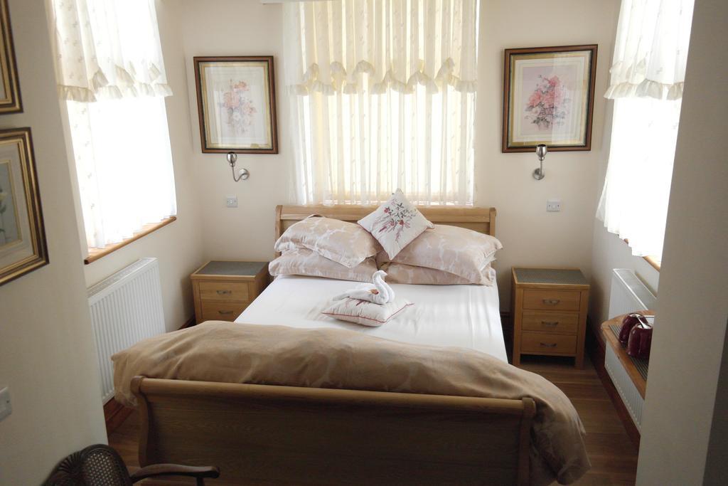 Hotel Little Red Rooster Rest à Tenby Chambre photo